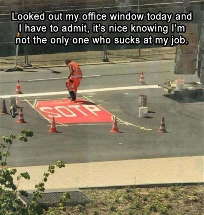 its-kinda-nice-to-see-Im-not-the-only-one-who-sucks-at-my-job.jpg