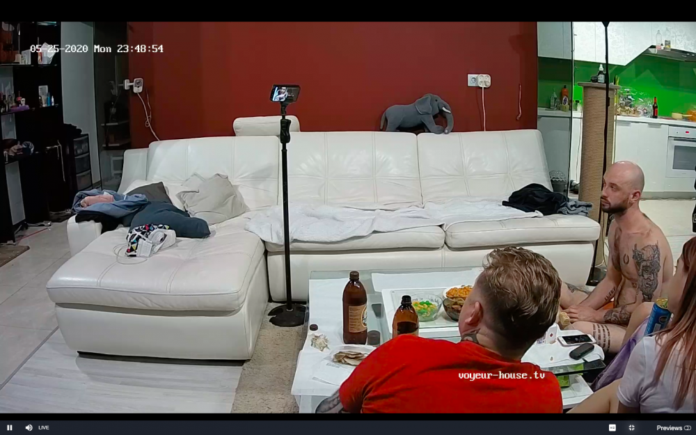 Screenshot 2020-05-25 at 21.49.21.png