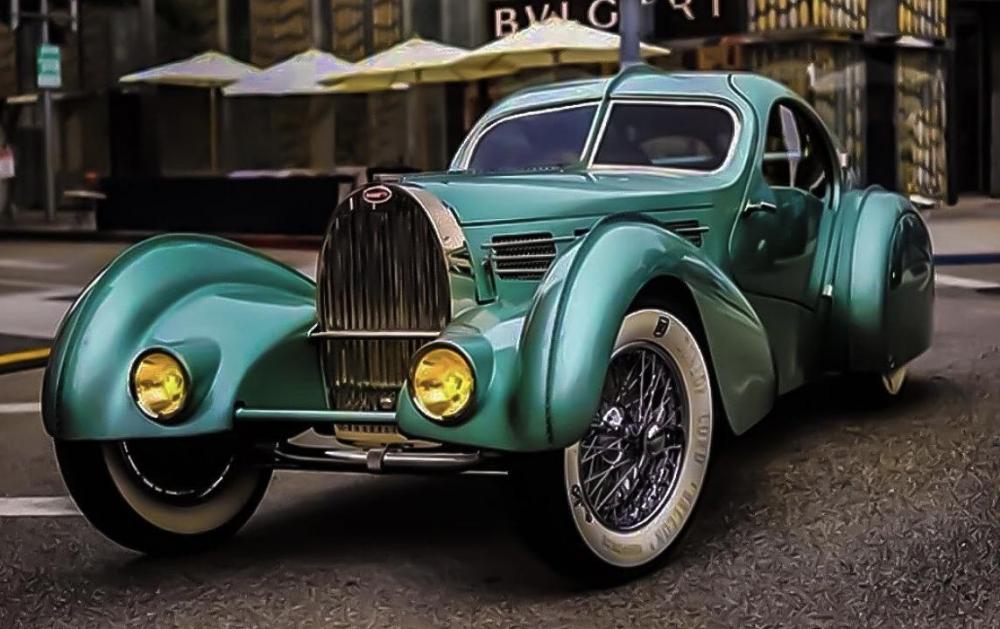 Bugatti-Aerolithe.thumb.jpg.85b4fc27e2cfa8d3e5fb1d6600a745be.jpg