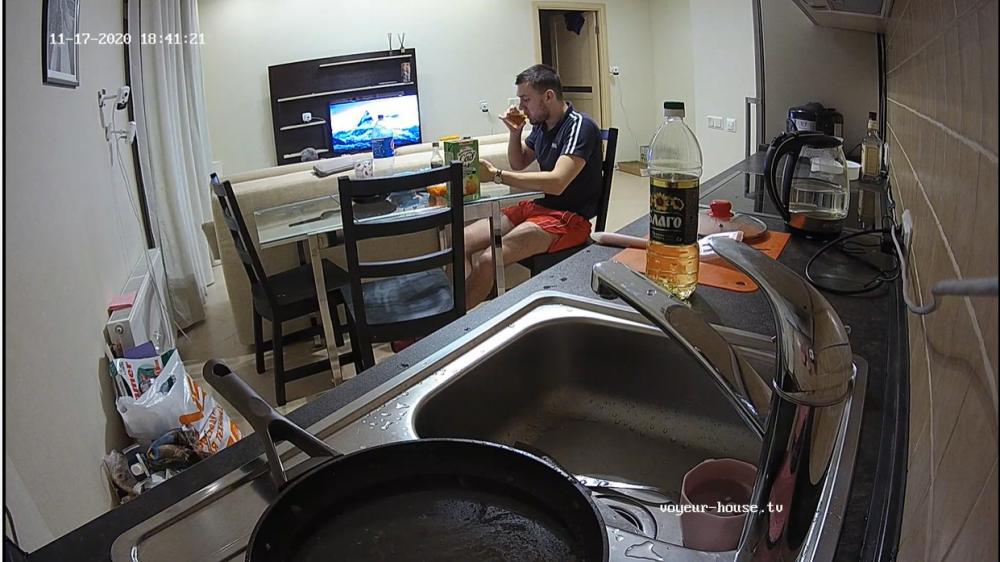 VoyeurHouse 67.jpg