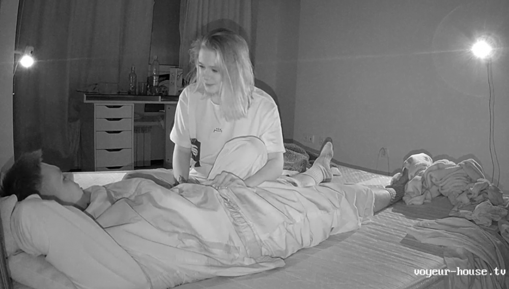 DOLLY.thumb.jpe.6b5f6b499efa504ddc044e2e834151eb.jpe