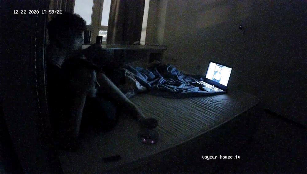 light1.thumb.jpe.ade7d1f2f8efa2fb08d3a1f9b5ad61a1.jpe