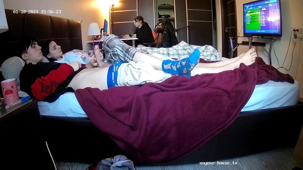 HELENA4.thumb.jpe.9060e5a1641624f394b3ef878af841dd.jpe