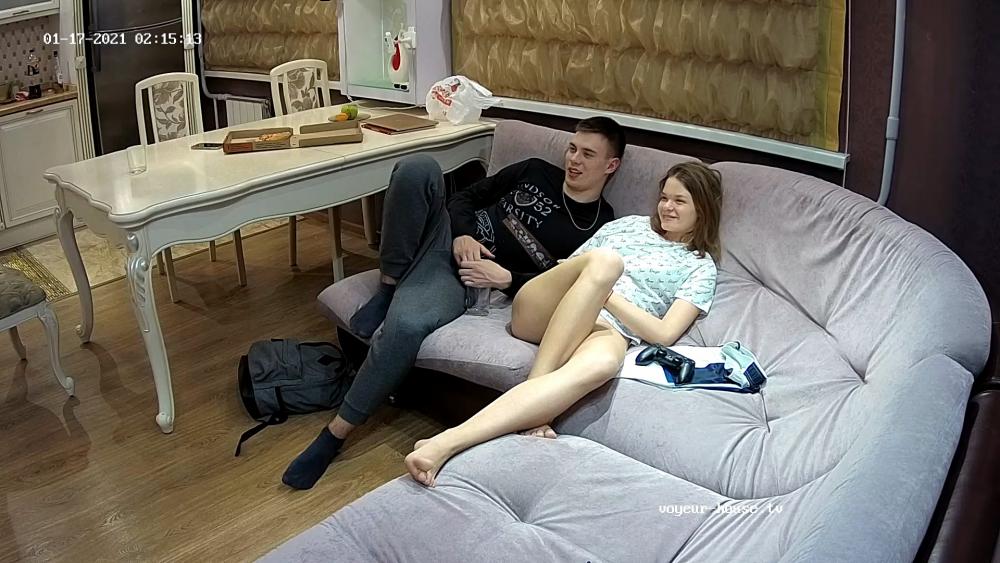 HUGO.thumb.jpe.e693f7008bd410c1c785fbd00b30ca4b.jpe