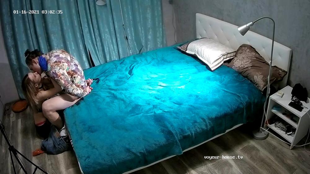 JENNIFER.thumb.jpe.17bdb4c52f8658008861c5503c68a48c.jpe