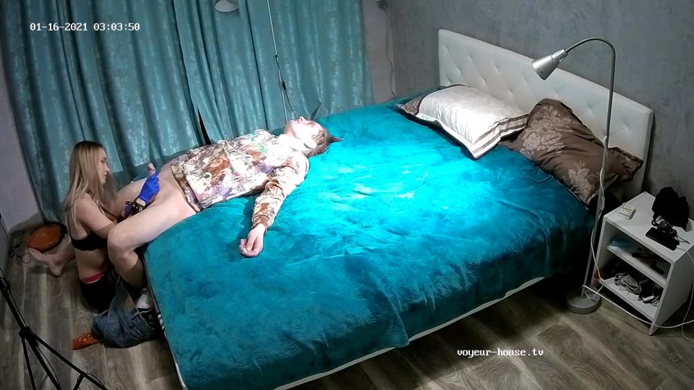 JENNIFER1.thumb.jpe.c00e185270b9683a02307773e209691f.jpe