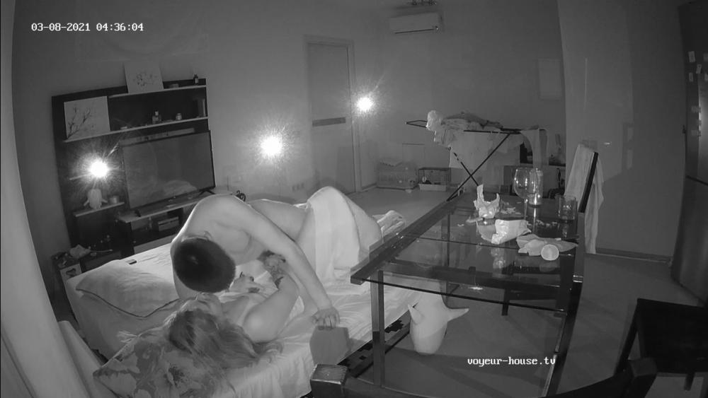 VoyeurHouse 412.jpg